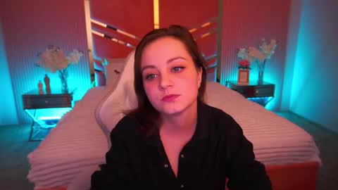Snapshot of sensualalicee chatting on October 23, 2:38 pm sensualalicee online show from October 23, 2:38 pm