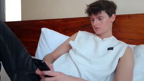 Cam online show from May 4, 11:45 pm