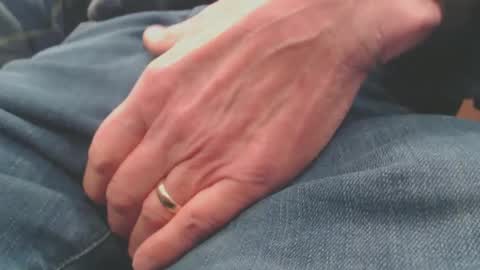 Snapshot of sensualgent69 chatting on January 10, 5:56 pm sensual online show from January 10, 5:56 pm