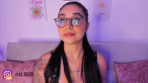 Snapshot of sensualhaven_ chatting on December 12, 3:43 am sensualhaven_ online show from December 12, 3:43 am