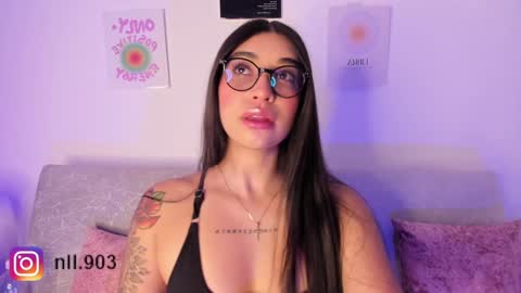 Snapshot of sensualhaven_ chatting on December 14, 12:01 am sensualhaven_ online show from December 14, 12:01 am