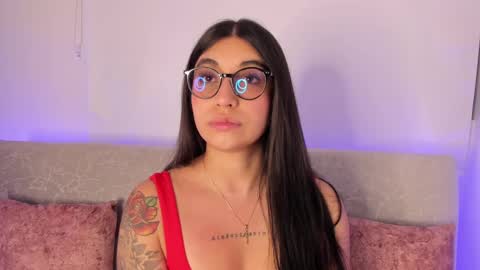 Snapshot of sensualhaven_ chatting on February 13, 2:23 am sensualhaven_ online show from February 13, 2:23 am