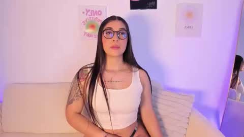 sensualhaven_ online show from March 15, 8:04 pm