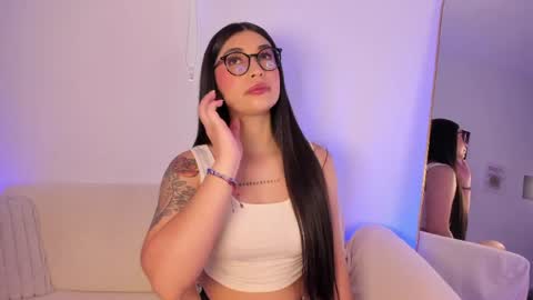 sensualhaven_ online show from May 3, 6:03 pm