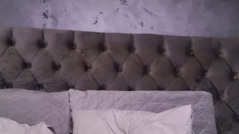 Snapshot of sensualldream chatting on June 12, 2:10 am Alya online show from June 12, 2:10 am