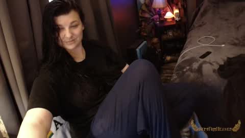 Tara online show from February 19, 1:51 pm