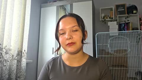 Snapshot of septemberlattus chatting on May 23, 9:02 am Lolla online show from May 23, 9:02 am