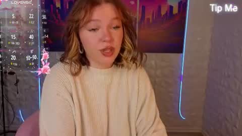 Lisa and Mona online show from July 13, 2:03 am
