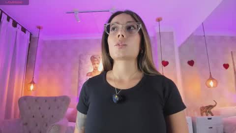 serena___ online show from February 17, 3:25 am