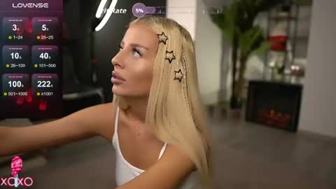 Snapshot of serenanoir chatting on July 26, 9:11 pm Serena online show from July 26, 9:11 pm