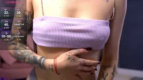 Snapshot of serenavelour chatting on October 27, 11:14 am Serena online show from October 27, 11:14 am