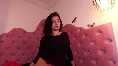  Serena  online show from December 2, 7:20 pm