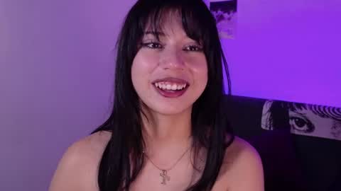 Snapshot of serenbleck chatting on June 27, 12:22 pm Seren online show from June 27, 12:22 pm