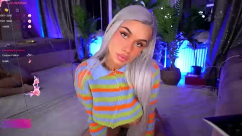 Serene Sophiex online show from February 12, 8:50 pm