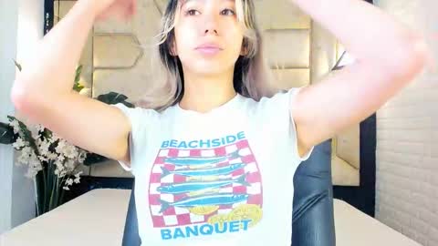 Serene online show from March 6, 12:34 pm