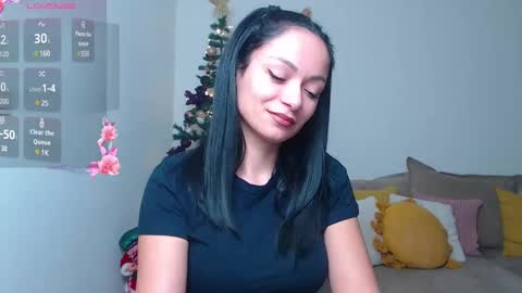 Snapshot of serenesophi chatting on December 23, 9:51 pm SereneSophi online show from December 23, 9:51 pm
