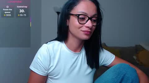 Snapshot of serenesophi chatting on September 28, 8:47 pm SereneSophi online show from September 28, 8:47 pm