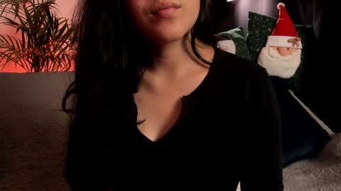 Snapshot of serenity_day chatting on December 4, 12:30 am Serenity online show from December 4, 12:30 am