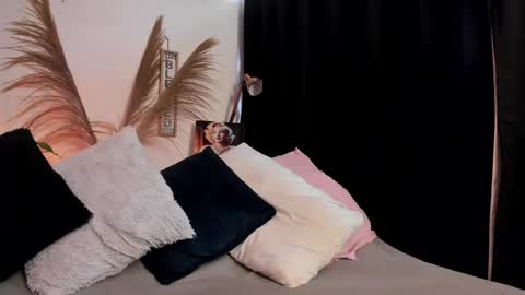 Snapshot of serenity_day chatting on November 13, 5:56 pm Serenity online show from November 13, 5:56 pm