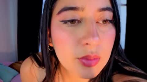 Serenna Cruz online show from December 4, 10:07 pm