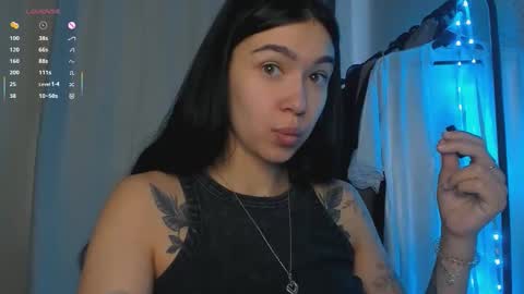 Snapshot of sergantt53 chatting on October 12, 3:16 am Ariana online show from October 12, 3:16 am