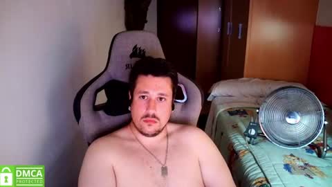 Snapshot of sergio95n chatting on June 17, 6:31 pm Pollos online show from June 17, 6:31 pm