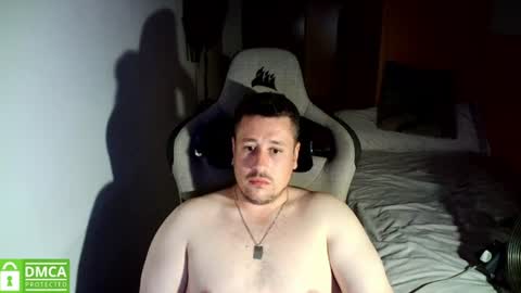 Snapshot of sergio95n chatting on June 30, 7:37 pm Pollos online show from June 30, 7:37 pm