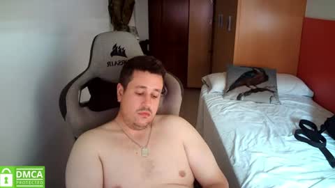 Snapshot of sergio95n chatting on July 17, 4:12 pm Pollos online show from July 17, 4:12 pm
