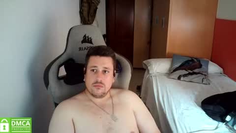 Snapshot of sergio95n chatting on July 20, 2:41 pm Pollos online show from July 20, 2:41 pm