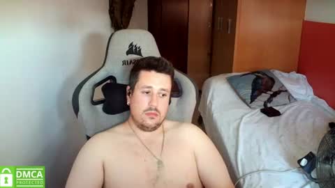 Snapshot of sergio95n chatting on July 23, 2:48 pm Pollos online show from July 23, 2:48 pm