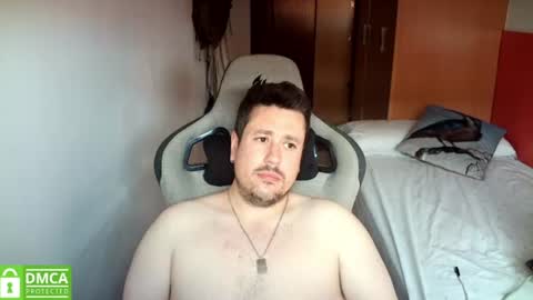 Snapshot of sergio95n chatting on July 26, 9:05 am Pollos online show from July 26, 9:05 am