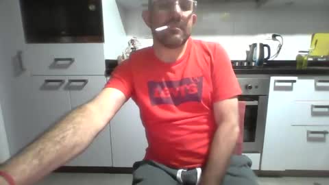 Snapshot of sergioruzafa80 chatting on October 9, 4:54 am Sergio Russafa online show from October 9, 4:54 am