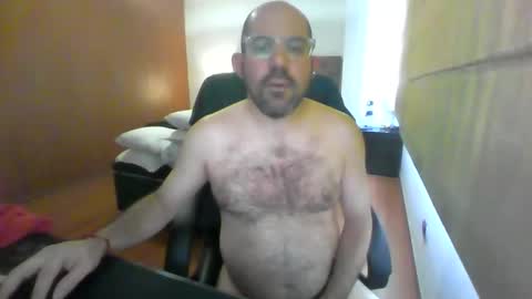 Snapshot of sergioruzafa80 chatting on October 19, 9:04 pm Sergio Russafa online show from October 19, 9:04 pm