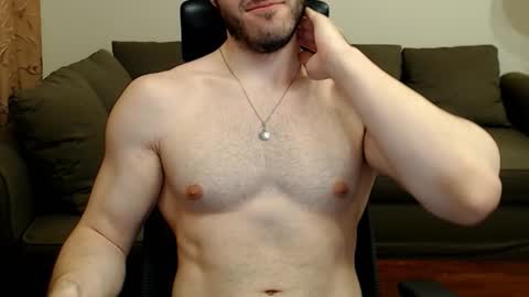 Snapshot of sergiotitan3271 chatting on February 21, 4:35 am Serg Superior online show from February 21, 4:35 am