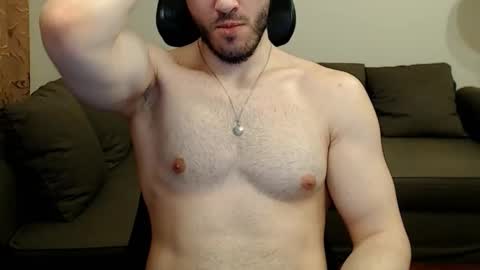 Snapshot of sergiotitan3271 chatting on February 22, 5:19 am Serg Superior online show from February 22, 5:19 am