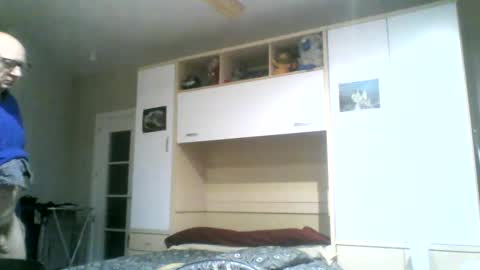 Snapshot of serrano49 chatting on January 20, 1:39 am serrano49 online show from January 20, 1:39 am