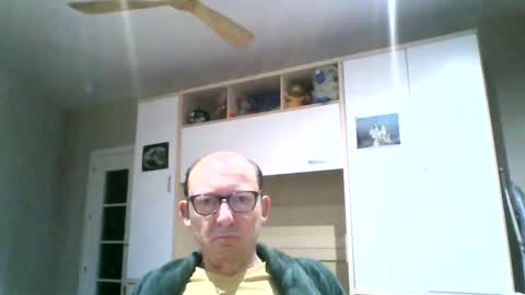 Snapshot of serrano49 chatting on January 30, 2:27 am serrano49 online show from January 30, 2:27 am