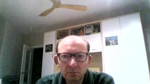 Snapshot of serrano49 chatting on November 14, 2:54 am serrano49 online show from November 14, 2:54 am