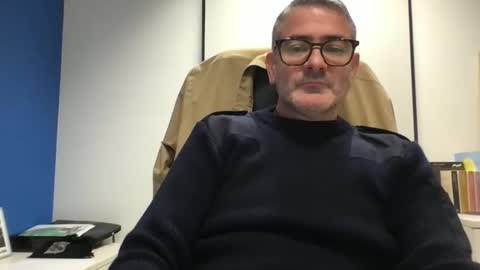 Snapshot of sesamechris92 chatting on November 26, 5:03 pm sesamechris92 online show from November 26, 5:03 pm