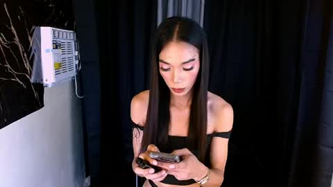 sessy_fuckerxx online show from April 13, 4:34 pm