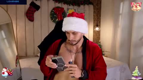 Snapshot of seth_vega_ chatting on December 24, 6:28 pm HEY IM SETH online show from December 24, 6:28 pm