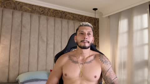 Snapshot of seth_vega_ chatting on January 14, 6:28 pm HEY IM SETH online show from January 14, 6:28 pm