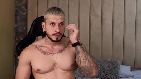 Snapshot of seth_vega_ chatting on February 28, 8:28 pm HEY IM SETH online show from February 28, 8:28 pm