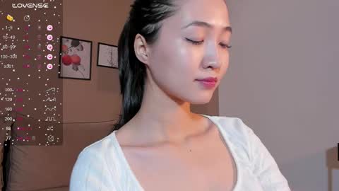 Snapshot of seulbi chatting on October 21, 4:19 pm Sana online show from October 21, 4:19 pm