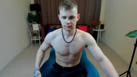 SevanS14 online show from February 3, 12:47 am