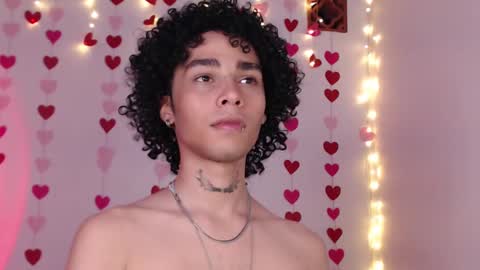 Snapshot of seven7xis chatting on February 9, 9:26 am Alexis online show from February 9, 9:26 am