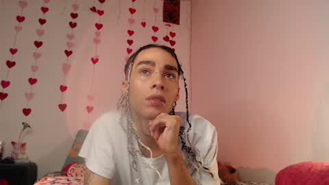 Snapshot of seven7xis chatting on February 22, 5:34 am Alexis online show from February 22, 5:34 am