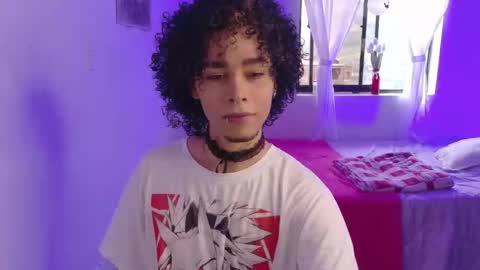 Snapshot of seven7xis chatting on September 12, 9:48 pm Alexis online show from September 12, 9:48 pm