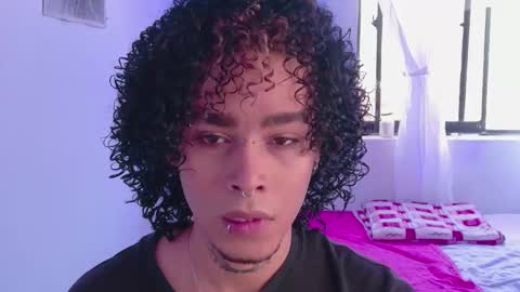 Snapshot of seven7xis chatting on September 13, 6:51 pm Alexis online show from September 13, 6:51 pm