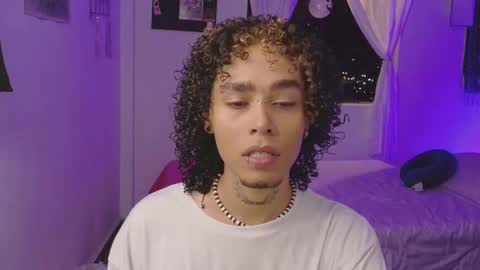 Snapshot of seven7xis chatting on October 17, 3:42 am Alexis online show from October 17, 3:42 am